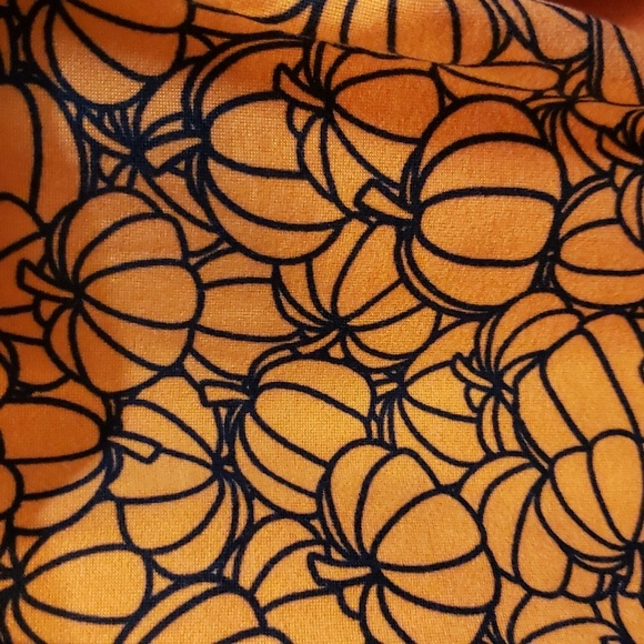 Kensie Girl 3-piece Plush Orange Top with Pumpkin Print Leggings and Headband - Picture 5 of 9